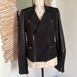 BCBG MAXAZRIA black size small